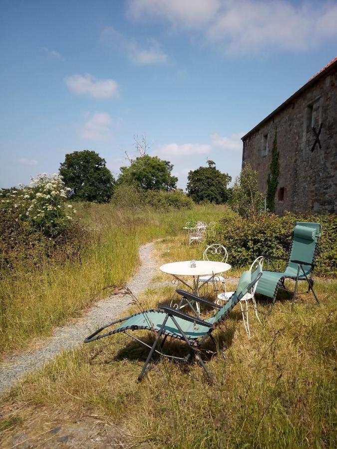 Bed and Breakfast Le Chevalier des Marettes à Airel Extérieur photo